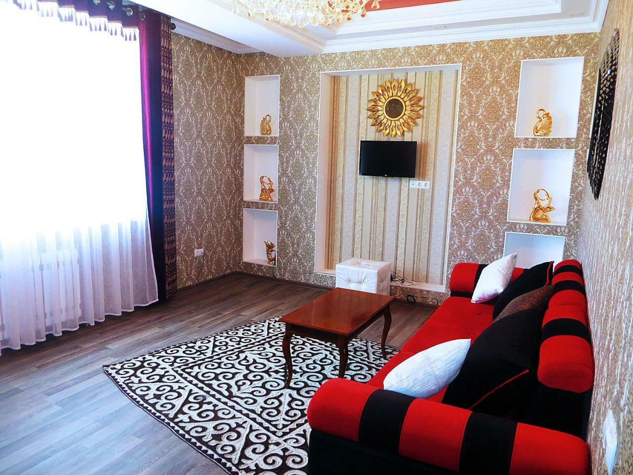 Royal Gold Apartment Bishkek Exterior photo