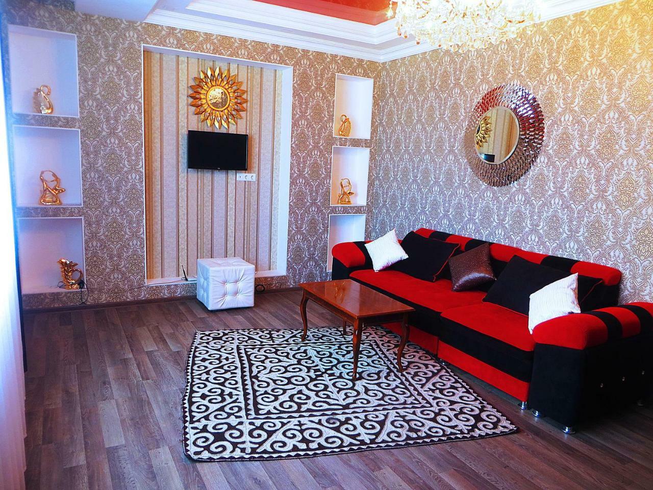 Royal Gold Apartment Bishkek Exterior photo